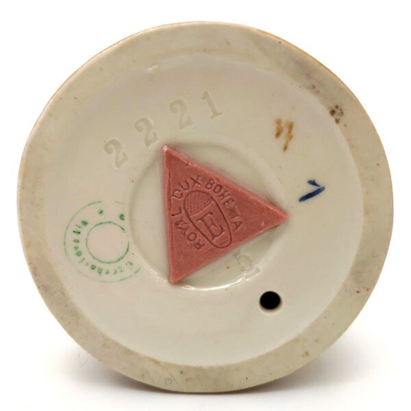 porcelánová soška značky Royal Dux, model: rybář s dýmkou, kobaltový dekor se zlacením, značení
