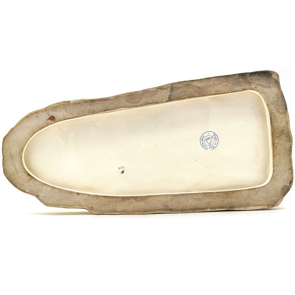 porcelánová soška značky Royal Dux, model: osel s povozem, luxor dekor, značení