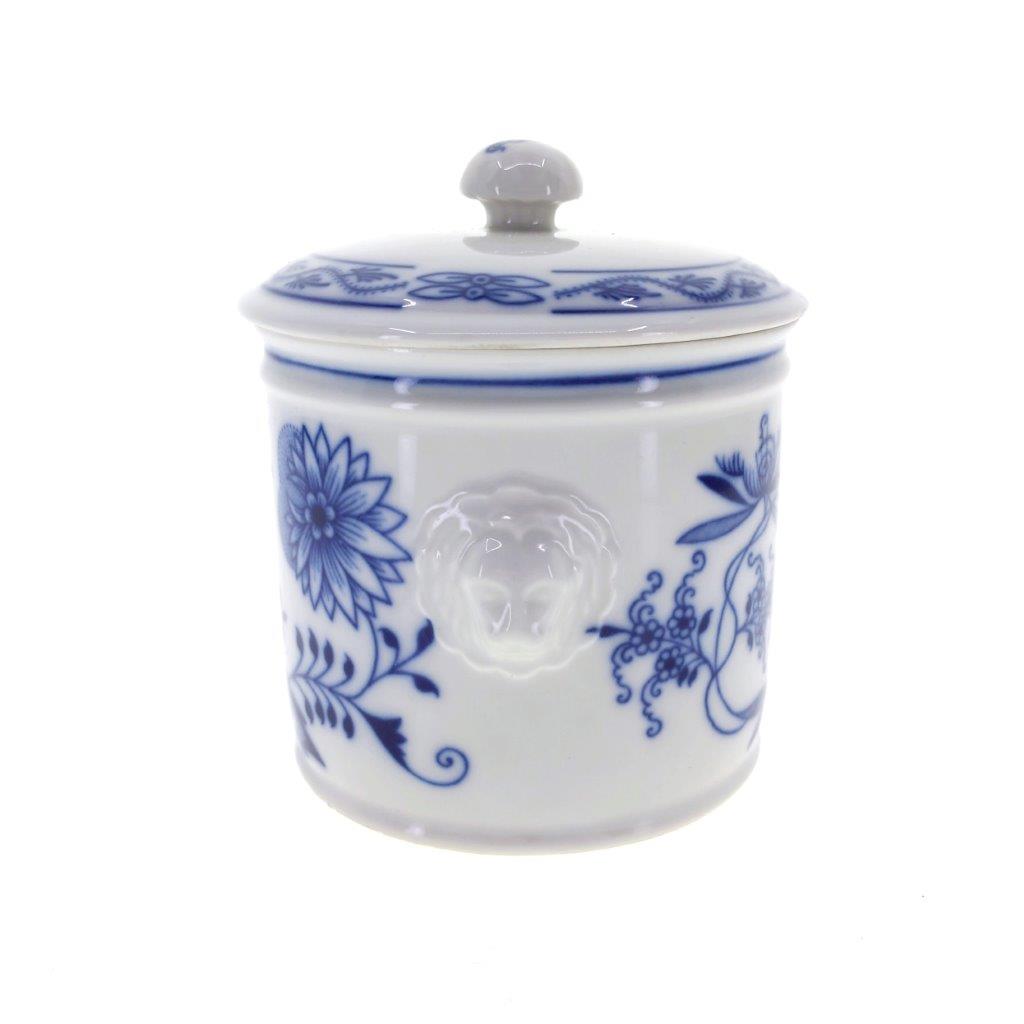 Cibulák - Dóza s lvími hlavami a víčkem, bílý porcelán s cibulákovým dekorem