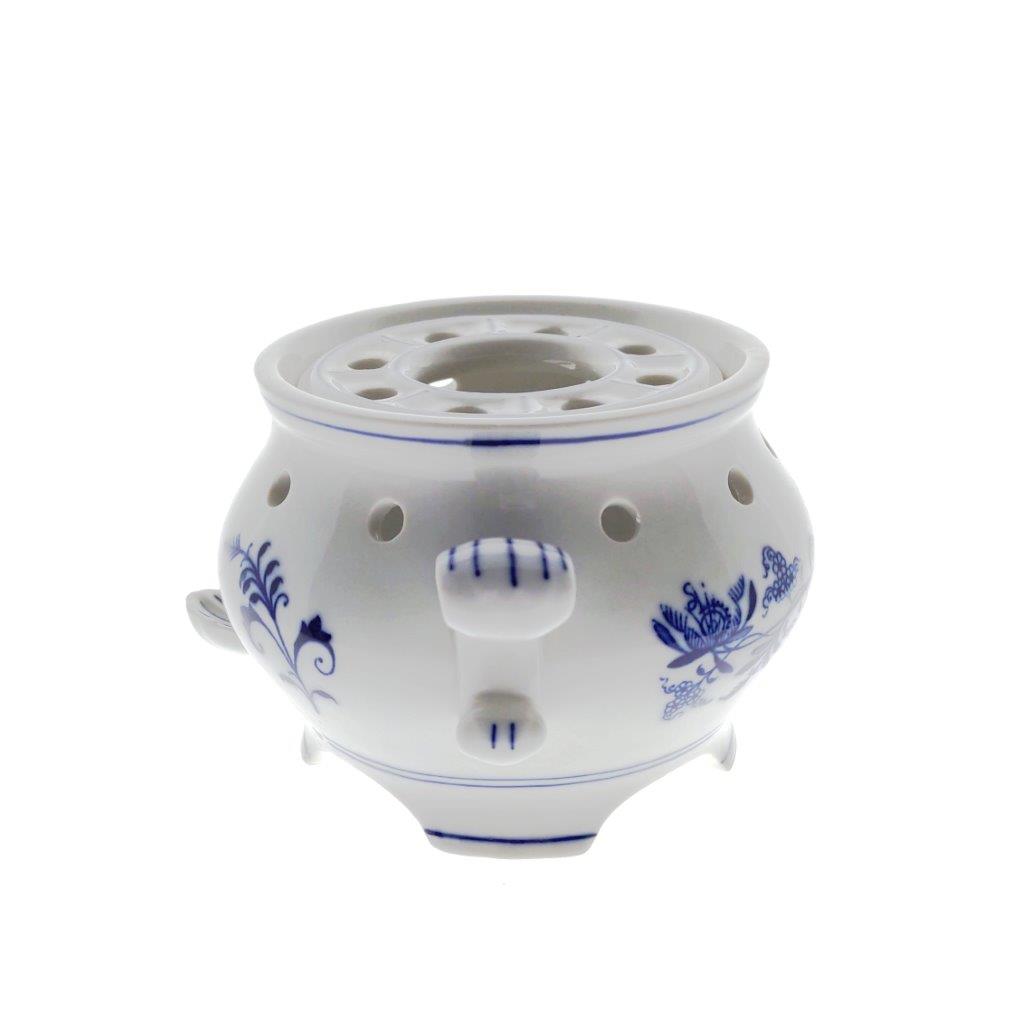 ohřívač na nápoj pomocí svíčky s cibulákovým vzorem