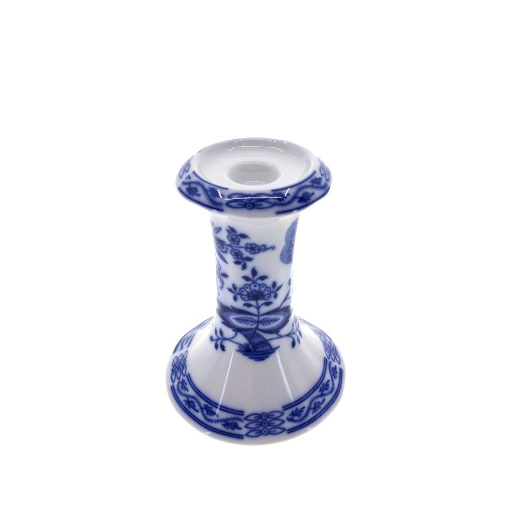 Cibulák - Svícen 1945, bílý porcelán s cibulákovým dekorem