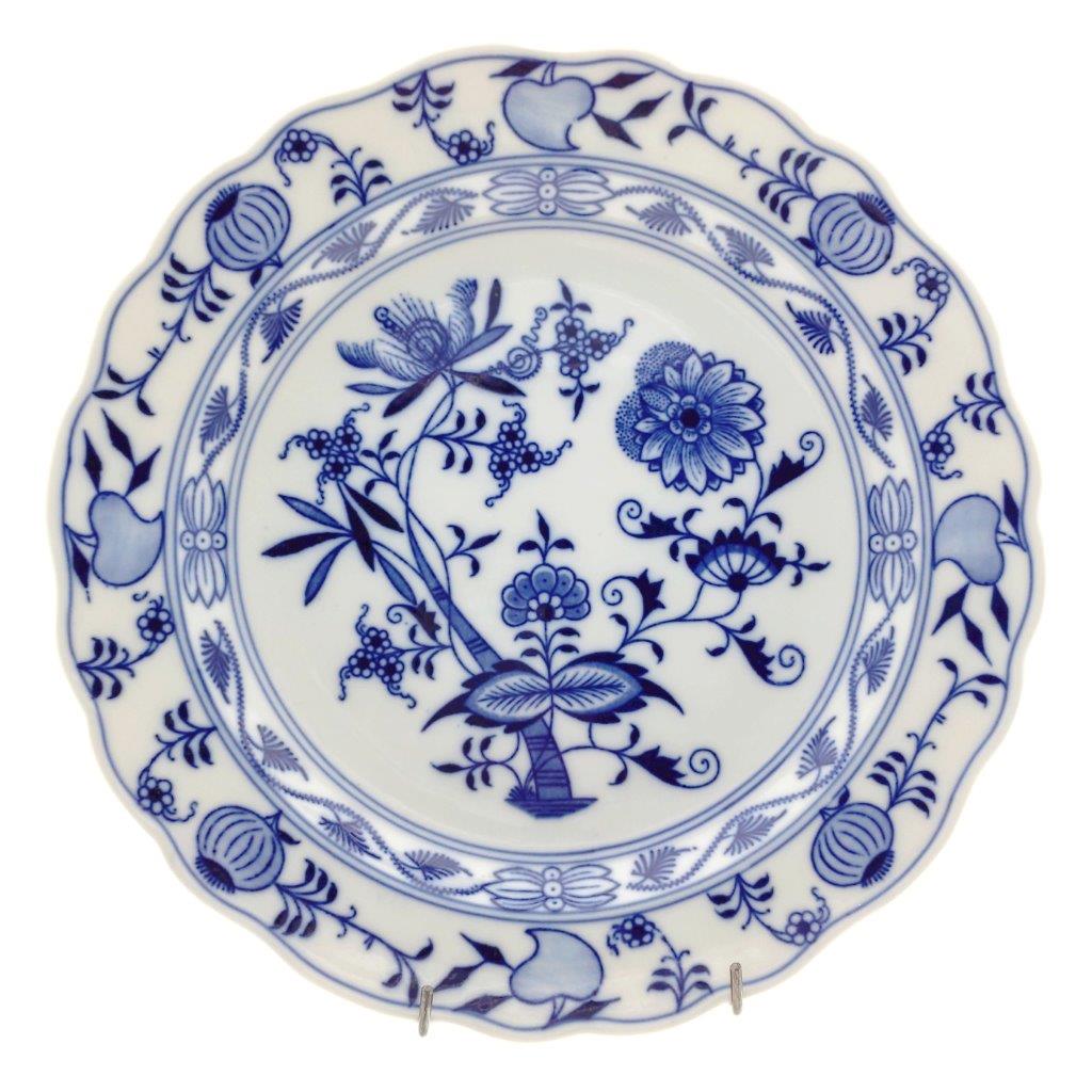 Cibulák - Talíř klubový průměr 28 cm, bílý porcelán s cibulákovým dekorem