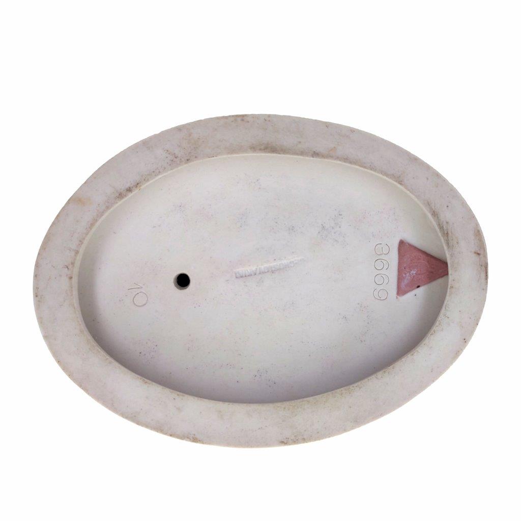 porcelánová socha duchcovské porcelánky, značka Royal Dux, model: Dáma s osuškou, světlemodrý dekor se zlacením, značení