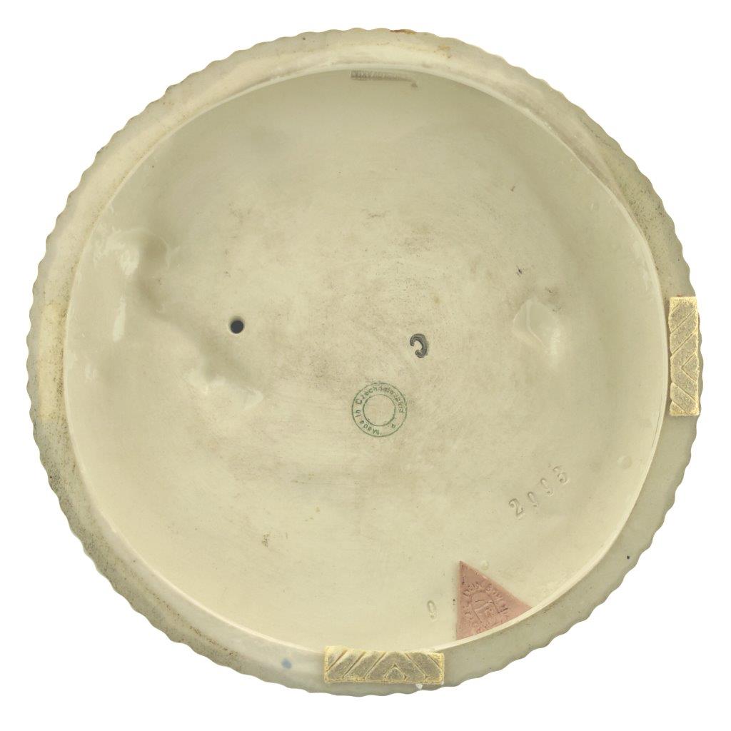 porcelánová figura značky Royal Dux, model: Valentino varianta 3, modrý dekor se zlacením, značení