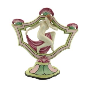 Porcelánový tříramenný svícen s nahou dámou uprostřed, značka Royal Dux, model 3109, saxe dekor růžovo-zelená kombinace