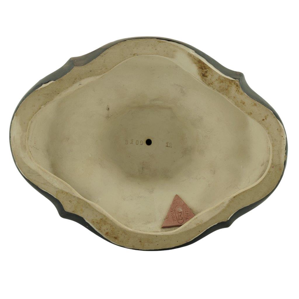 Porcelánový tříramenný svícen s nahou dámou uprostřed, značka Royal Dux, model 3109, saxe dekor růžovo-zelená kombinace, značení