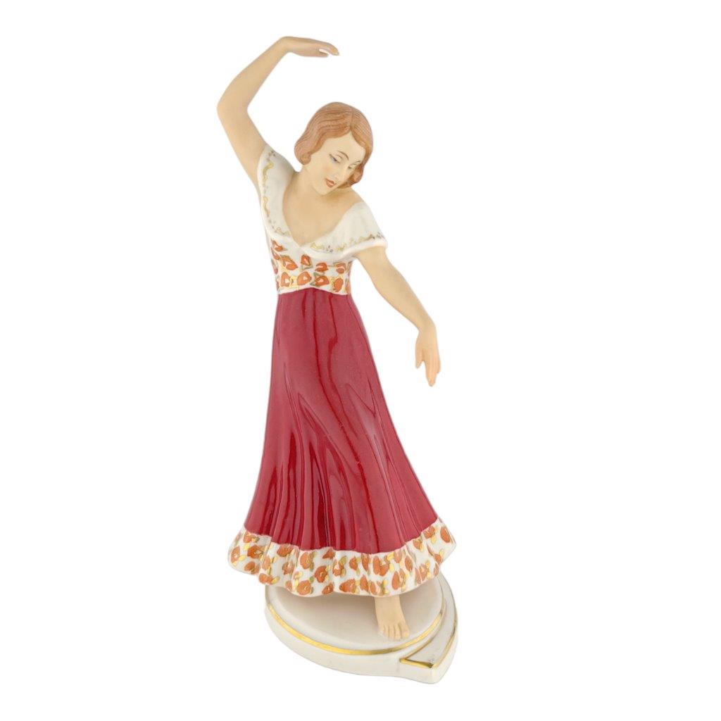 porcelánová figura značky Royal Dux, model: Tanečnice I, červený dekor se zlacením