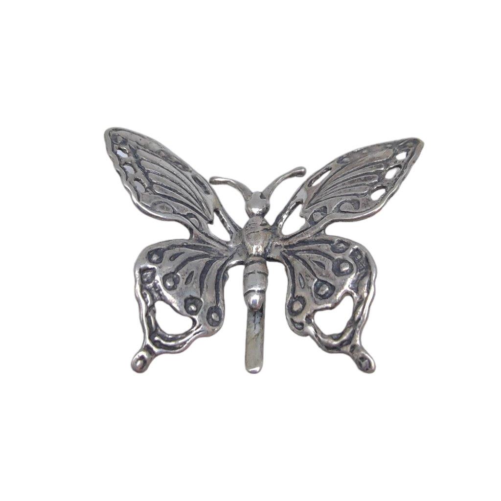 Starožitná figurka - motýl ze stříbra o ryzosti 800/1000. Zajímavý sběratelský předmět, vhodný jako dárek. Celková hmotnost 4,18 g