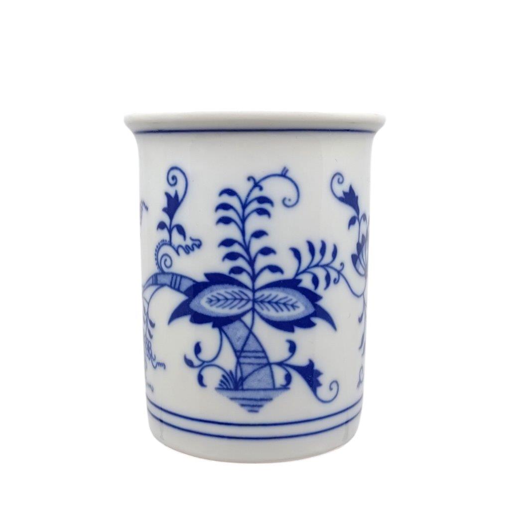 Toaletní kalíšek bez ucha a cibulákovým dekorem