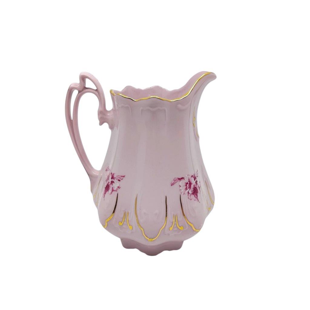 Mlékovka z růžového porcelánu, květinový dekor se zlacením