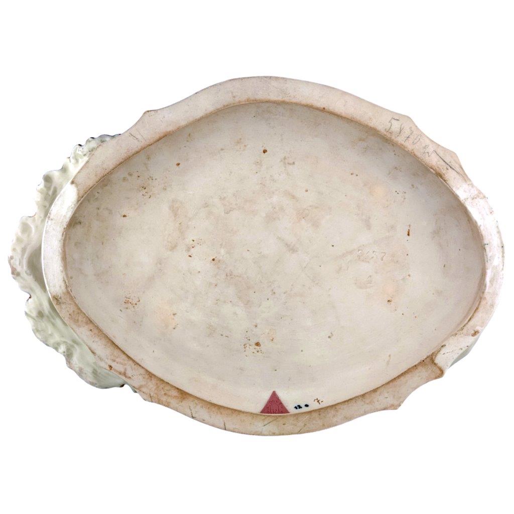 porcelánové sousoší značky Royal Dux, nevídaný model: Pierota a dvou tanečnic v kobaltovém dekoru se zlacením, značení