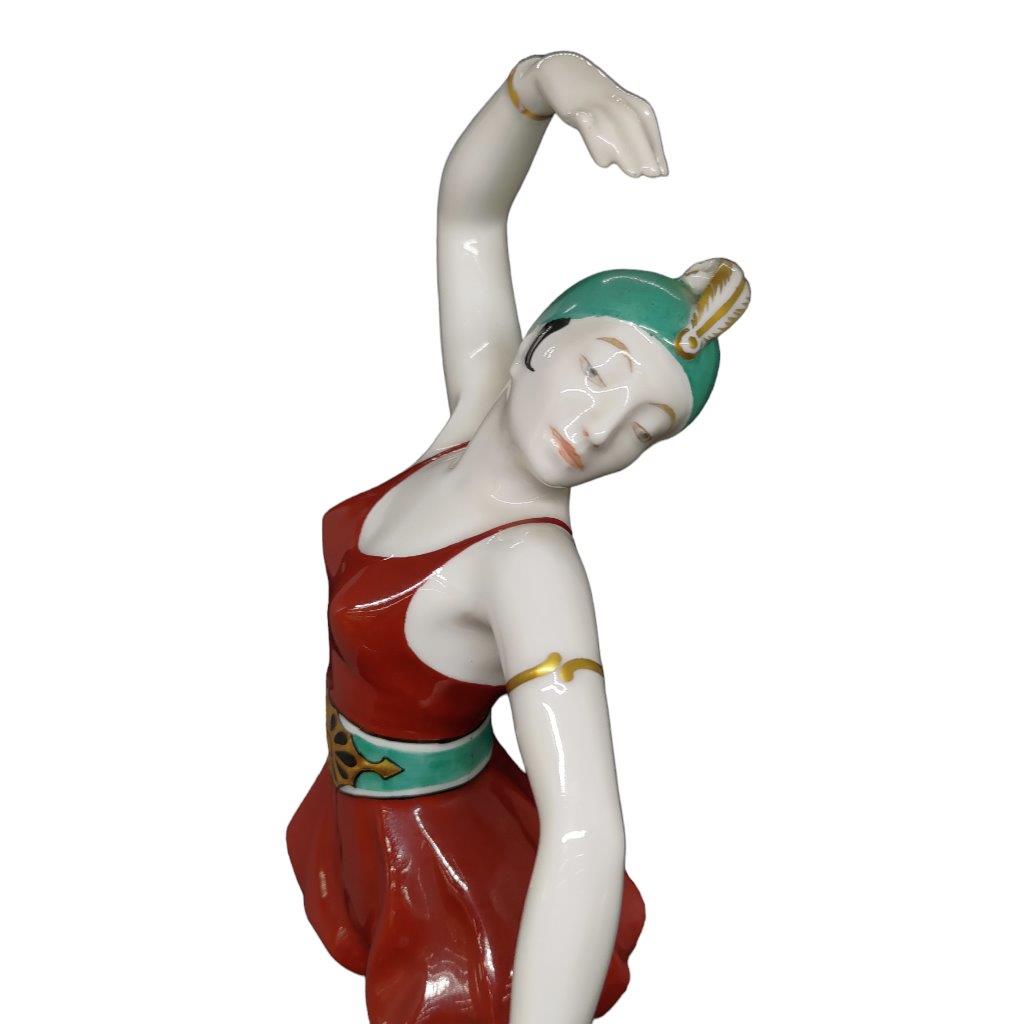 porcelánová figura značky Hutschenreuther, model: Tanečnice Art Deco
