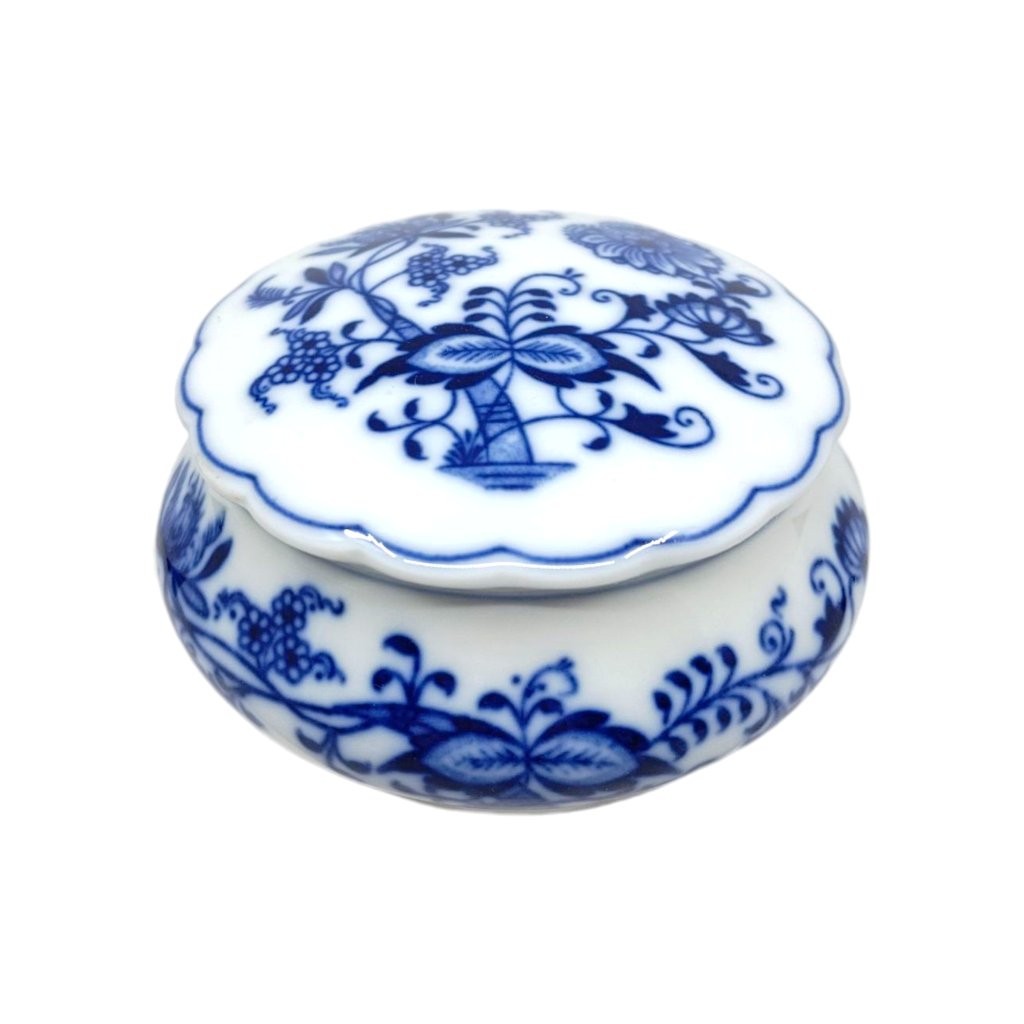 dóza - šperkovnice kulatá s víčkem, cibulákový dekor