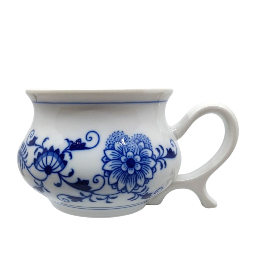 hrnek Joe s cibulákovým dekorem, objem 0,48 l