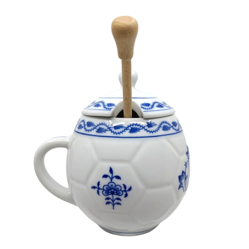 hrnek na med s nápisem MED a cibulákovým dekorem