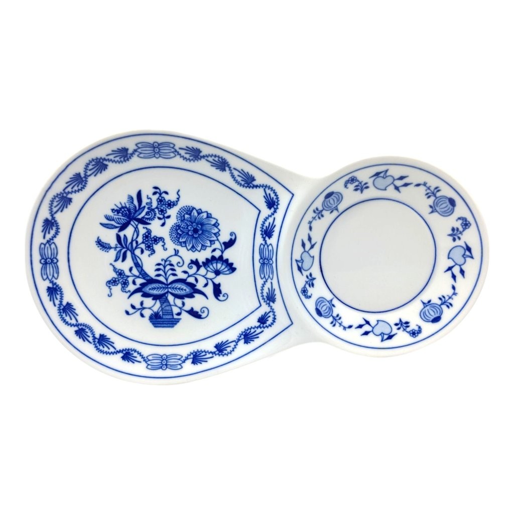 snídaňový tácek s cibulákovým dekorem