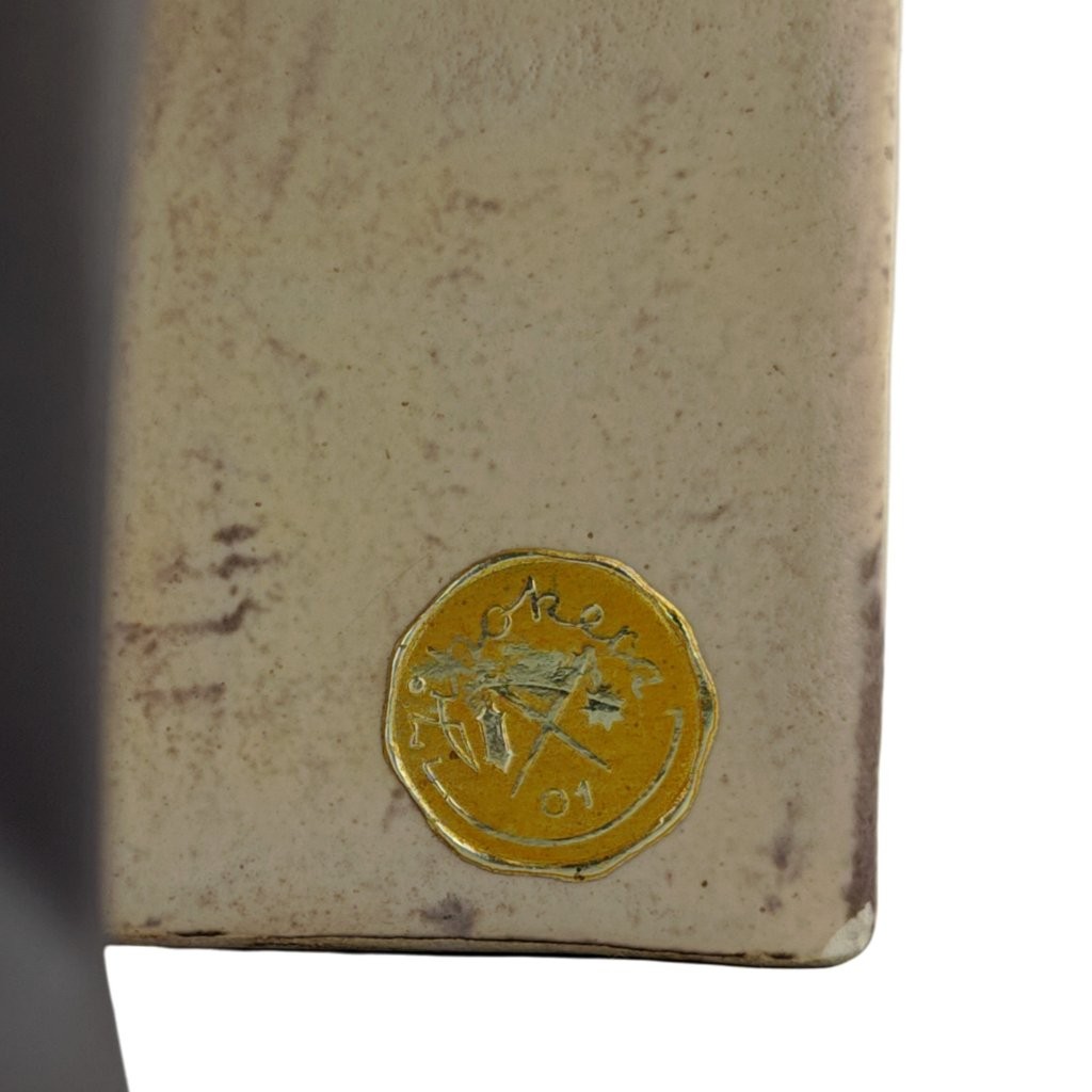 keramická figura značky Jihokera Bechyně, model: Saxofonista, značka