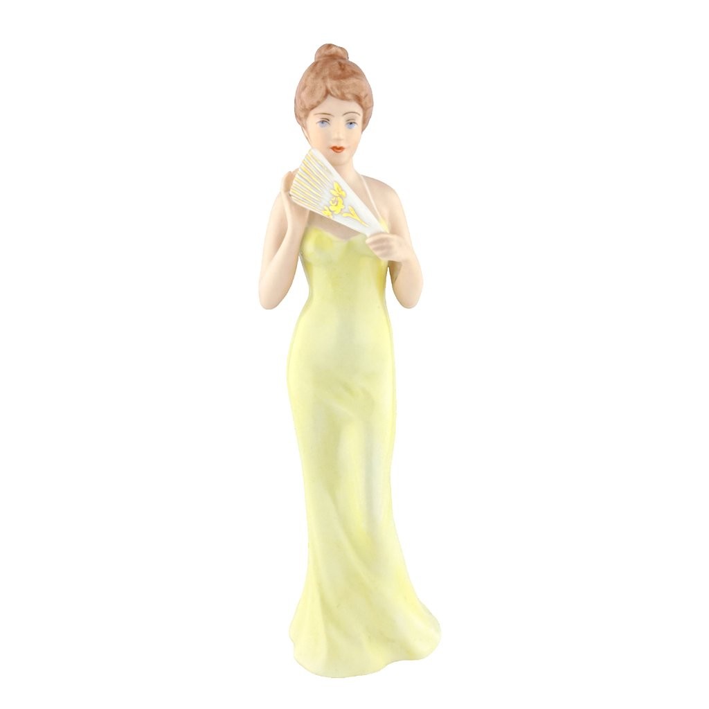 porcelánová figura značky Royal Dux, model: Dáma s vějířem, saxe dekor s jemným zlacením