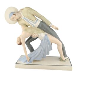 porcelánová figura značky Royal Dux ve stylu Art deco, model: Tanečníci Paso doble, barevný saxe dekor
