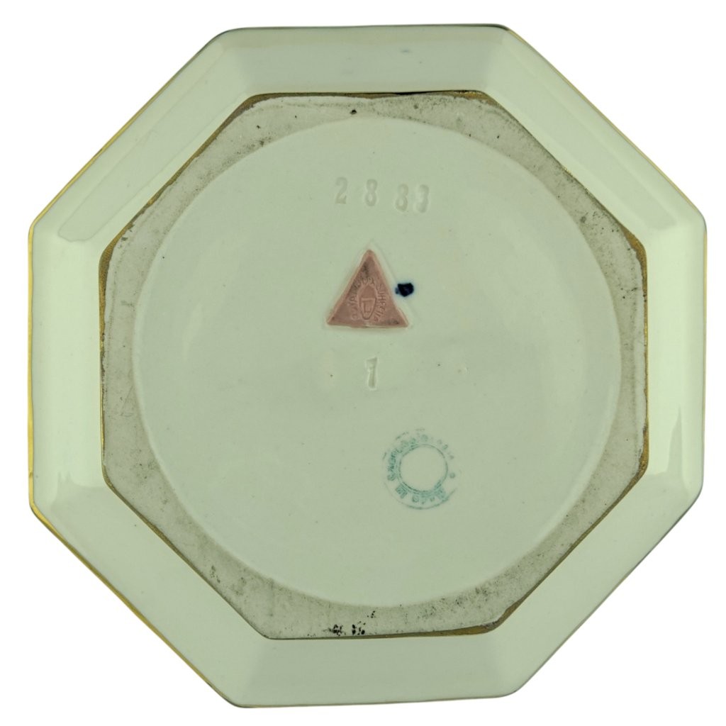 porcelánová dóza ve stylu art deco značky Royal Dux s dívkou jako víko, kobaltový dekor se zlacením, značení